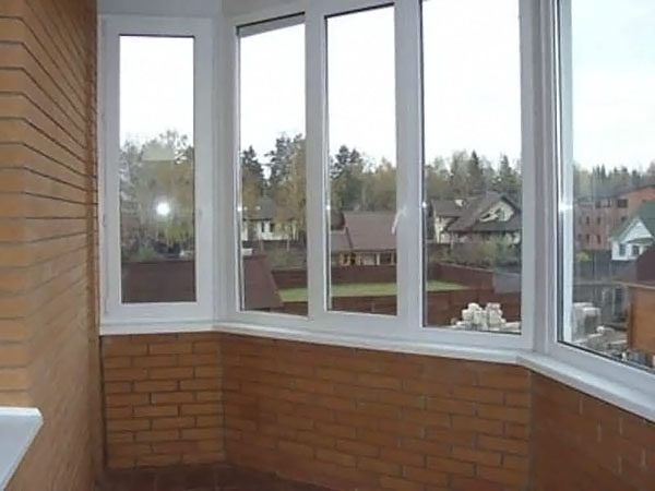 Остекления балкона в частном доме, коттедже и даче Щёлково
