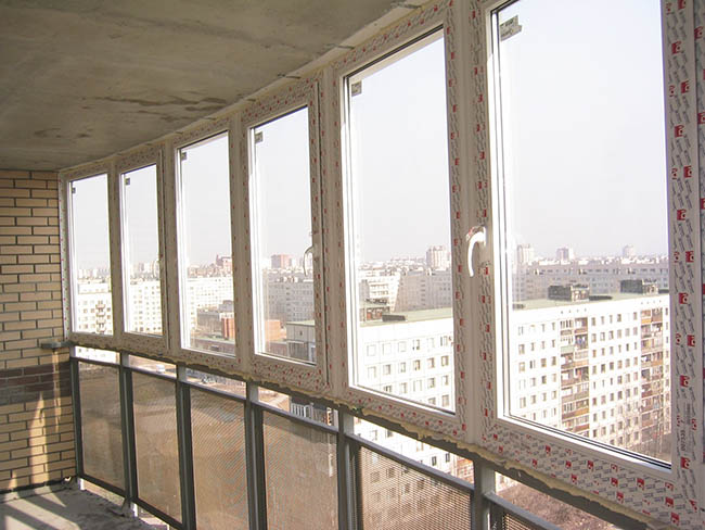 Недорогое остекление общего балкона Щёлково